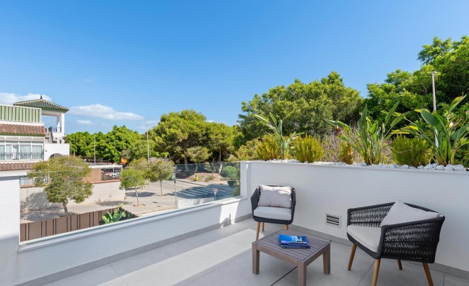 New Build · Villa · Pilar de la Horadada · Mil Palmeras