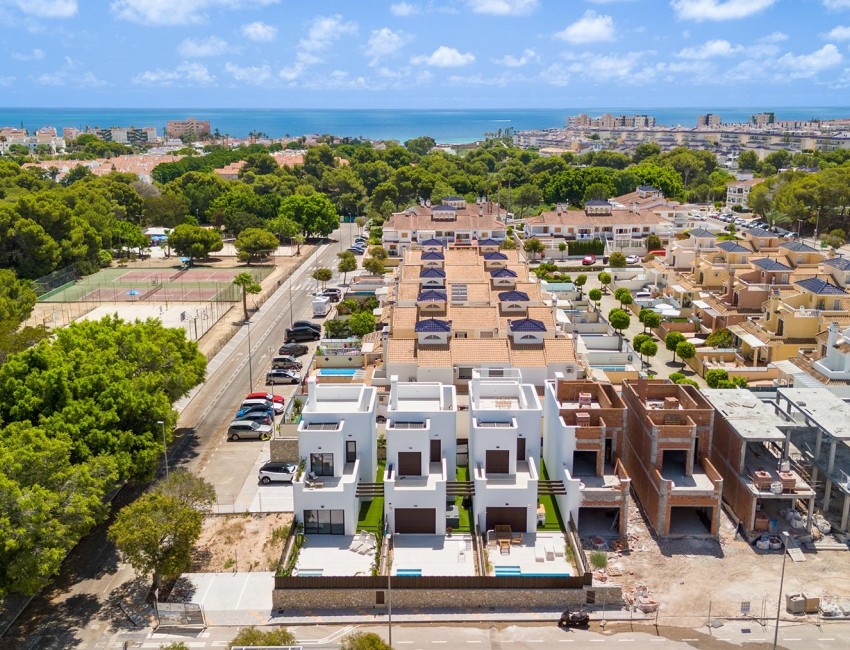New Build · Villa · Pilar de la Horadada · Mil Palmeras