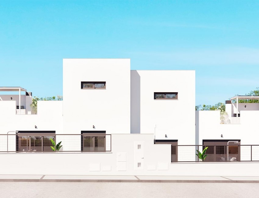 New Build · Villa · Roldan