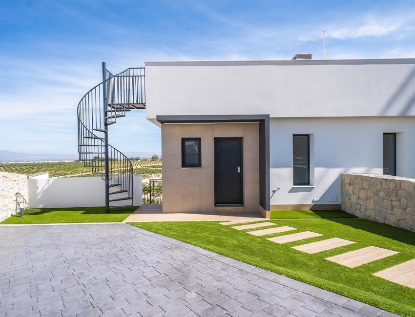 Nueva construcción  · Villa / Chalet · Algorfa · La Finca