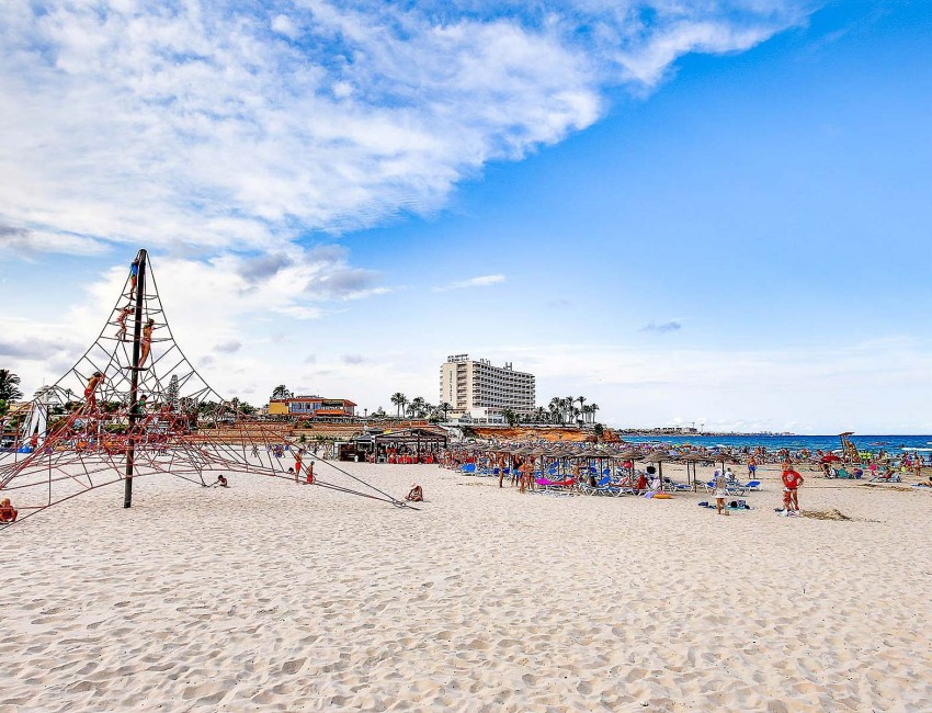 Nouvelle construction · Villa · Orihuela Costa · La Zenia