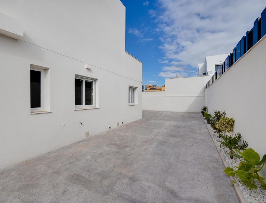 Nouvelle construction · Villa · Torrevieja · Aguas Nuevas