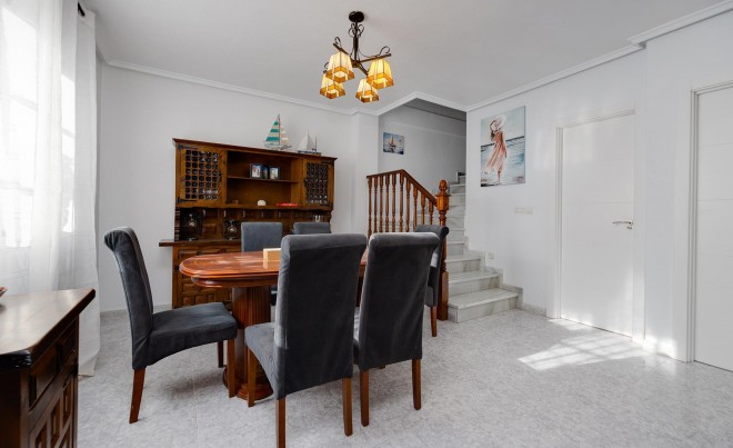 Revente · Villa · Torrevieja