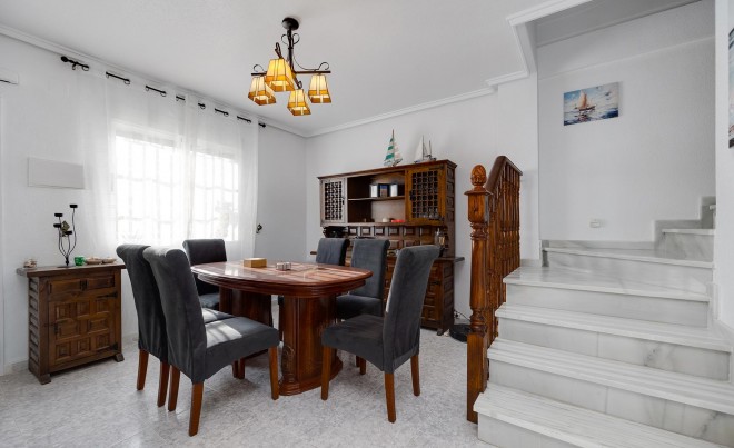 Revente · Villa · Torrevieja