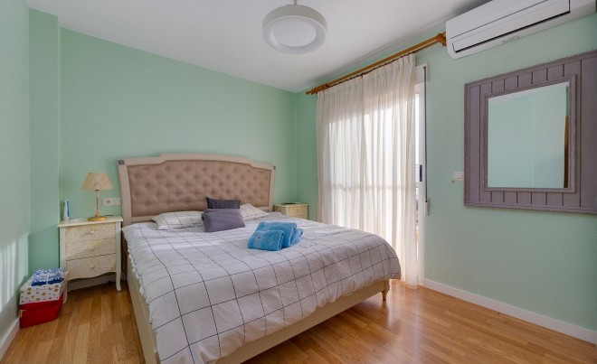 Revente · Villa · Torrevieja