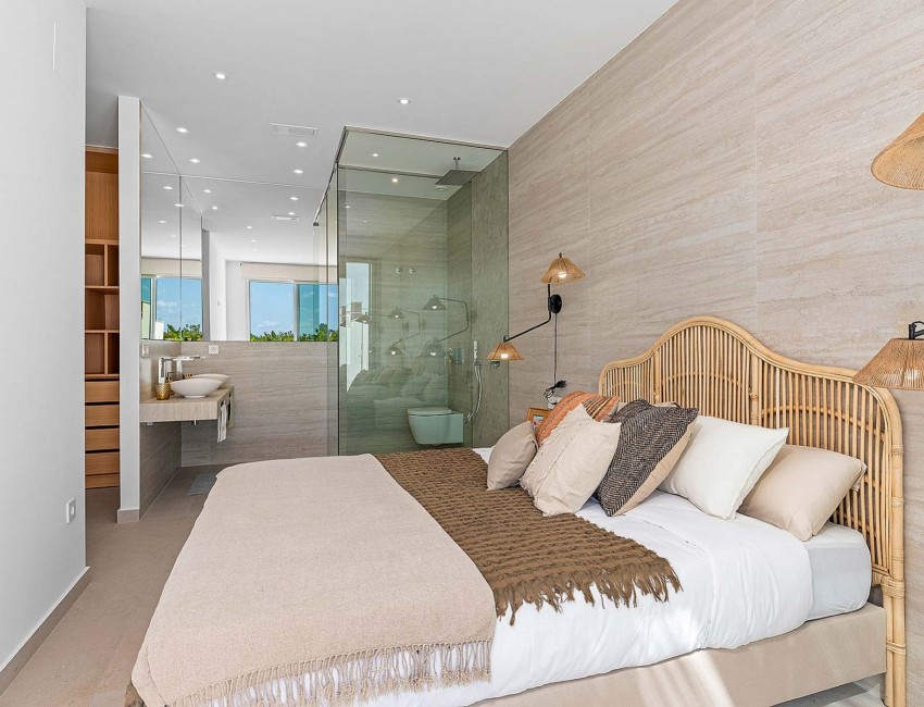 New Build · Villa · Dolores