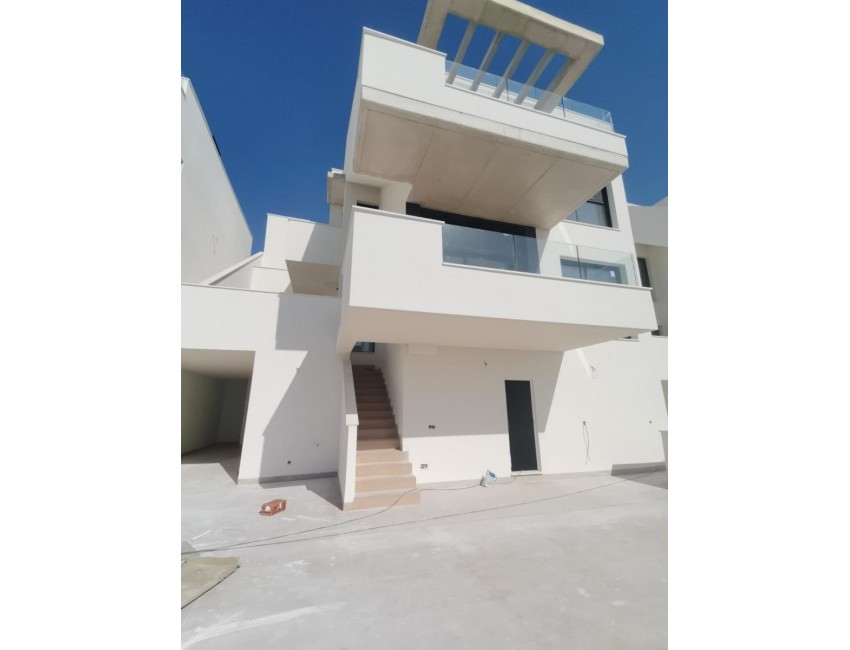 Nueva construcción  · Bungalow / Adosado / Semiadosado · San Miguel de Salinas