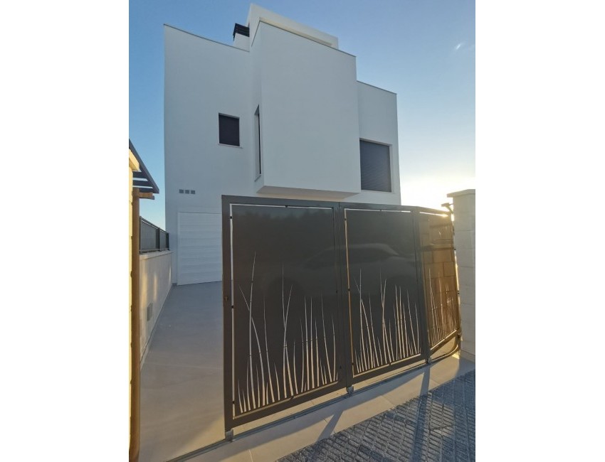 Nouvelle construction · Villa · Los Montesinos · La Herrada