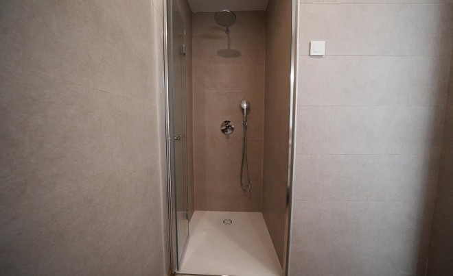 Nueva construcción  · Bungalow / Adosado / Semiadosado · Finestrat