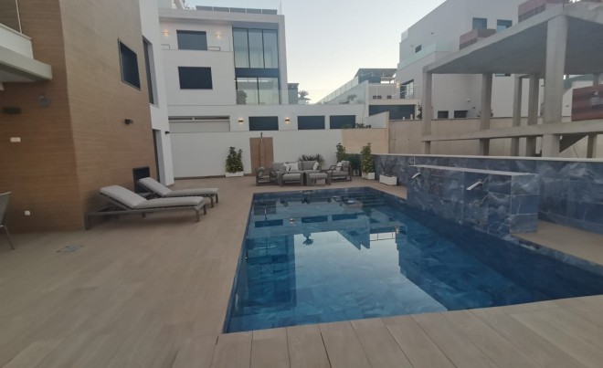 Revente · Villa · Orihuela Costa · Dehesa de campoamor