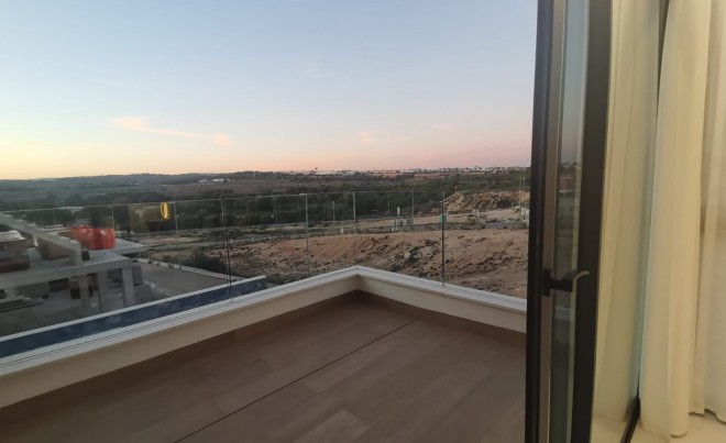 Revente · Villa · Orihuela Costa · Dehesa de campoamor