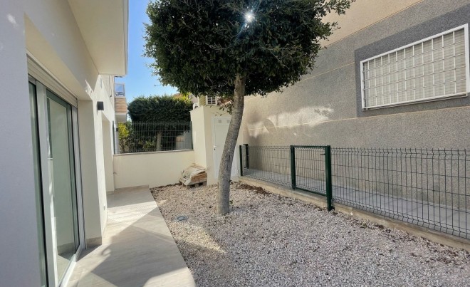 Revente · Appartement · Torrevieja · Nueva Torrevieja - Aguas Nuevas