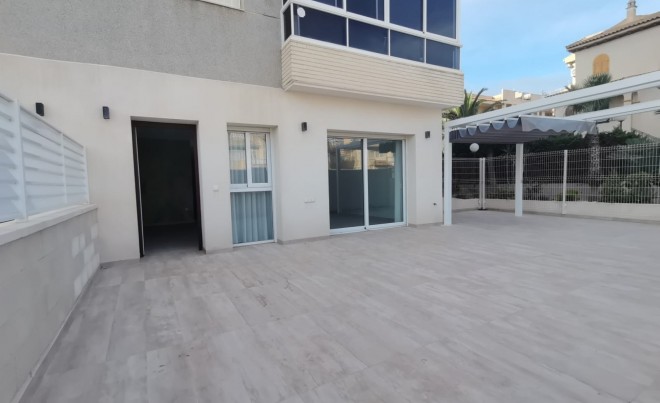 Revente · Appartement · Torrevieja · Nueva Torrevieja - Aguas Nuevas