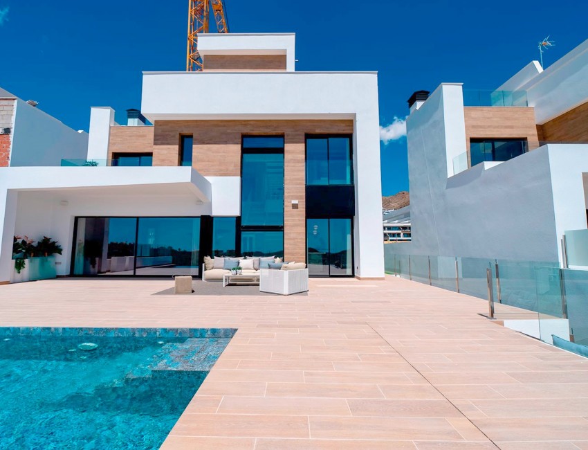 Nueva construcción  · Villa / Chalet · Finestrat