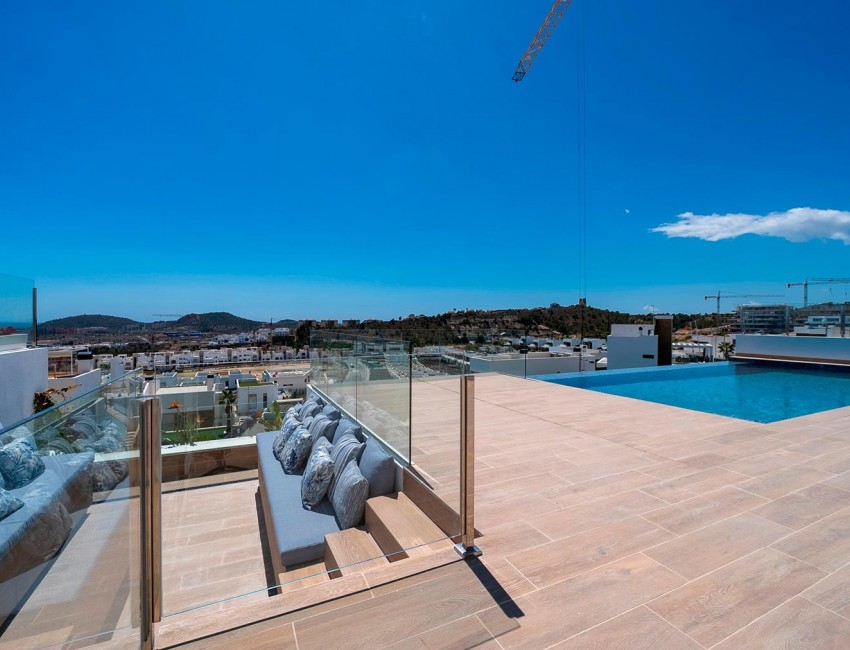 Nueva construcción  · Villa / Chalet · Finestrat