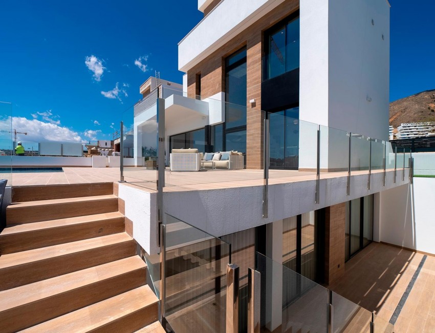 Nueva construcción  · Villa / Chalet · Finestrat