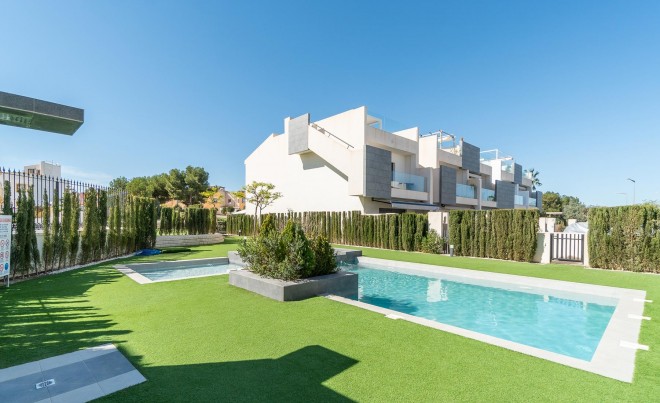 New Build · Bungalow / Townhouse / Detached / Terraced · Torrevieja · Lago Jardín II