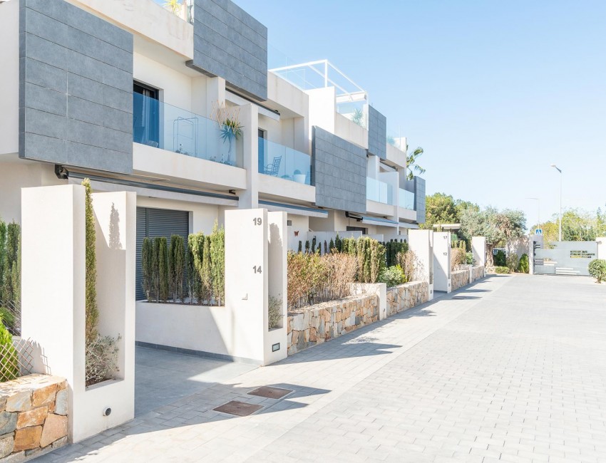 Nouvelle construction · Bungalow / Maison de Ville · Torrevieja · Lago Jardín II