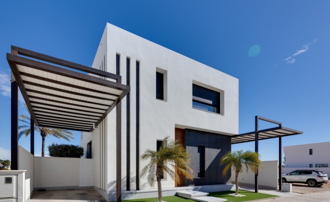 Nueva construcción  · Villa / Chalet · Pilar de la Horadada · Lo Romero Golf