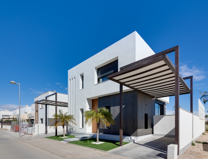 Nueva construcción  · Villa / Chalet · Pilar de la Horadada · Lo Romero Golf