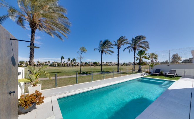 Nueva construcción  · Villa / Chalet · Pilar de la Horadada · Lo Romero Golf
