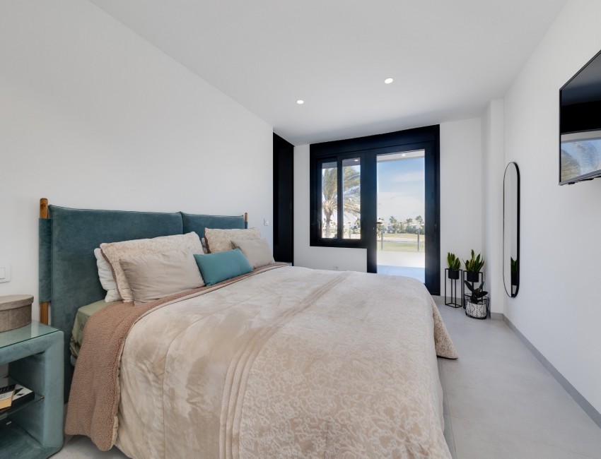 Nueva construcción  · Villa / Chalet · Pilar de la Horadada · Lo Romero Golf