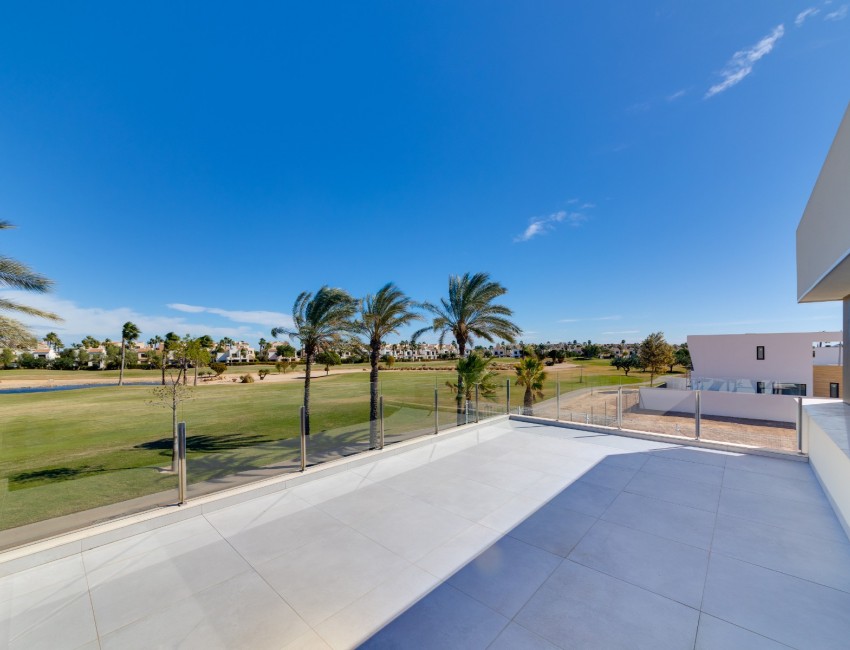 Nueva construcción  · Villa / Chalet · Pilar de la Horadada · Lo Romero Golf