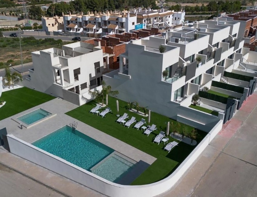 Nueva construcción  · Villa / Chalet · Cox