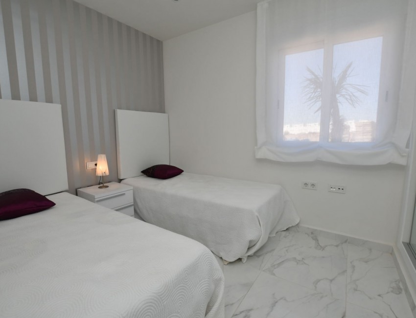 Nouvelle construction · Bungalow / Maison de Ville · San Miguel de Salinas · La Cañada