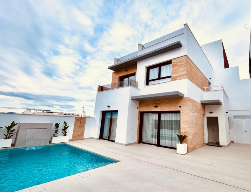 Nueva construcción  · Villa / Chalet · Benijofar