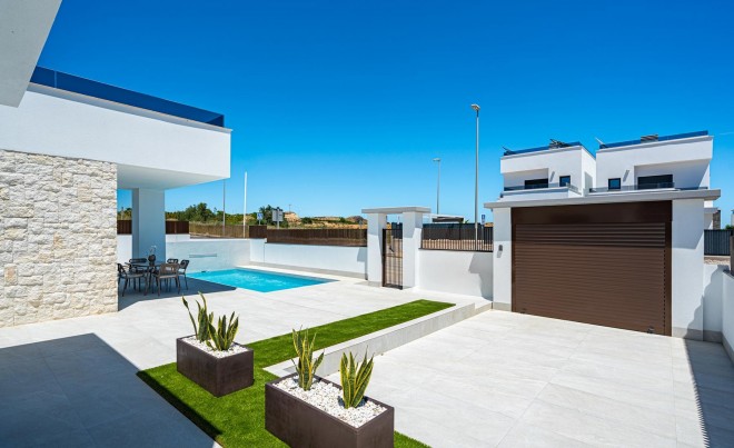 Nouvelle construction · Villa · Los Montesinos · Vistabella Golf