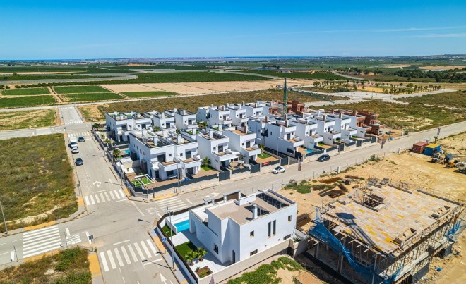 Nouvelle construction · Villa · Los Montesinos · Vistabella Golf
