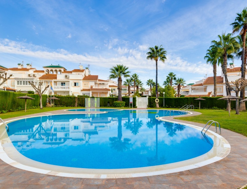 Sale · Apartment / Flat · Orihuela Costa · La Zenia