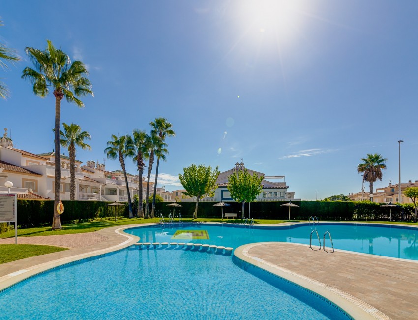 Sale · Apartment / Flat · Orihuela Costa · La Zenia
