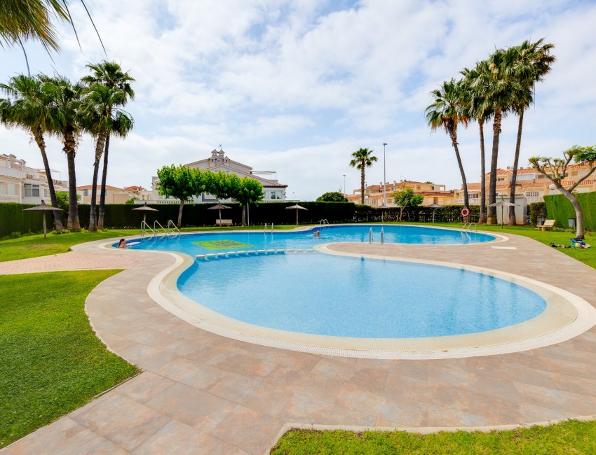 Sale · Apartment / Flat · Orihuela Costa · La Zenia