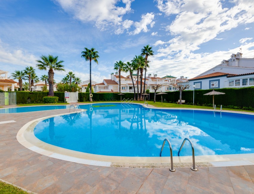 Sale · Apartment / Flat · Orihuela Costa · La Zenia