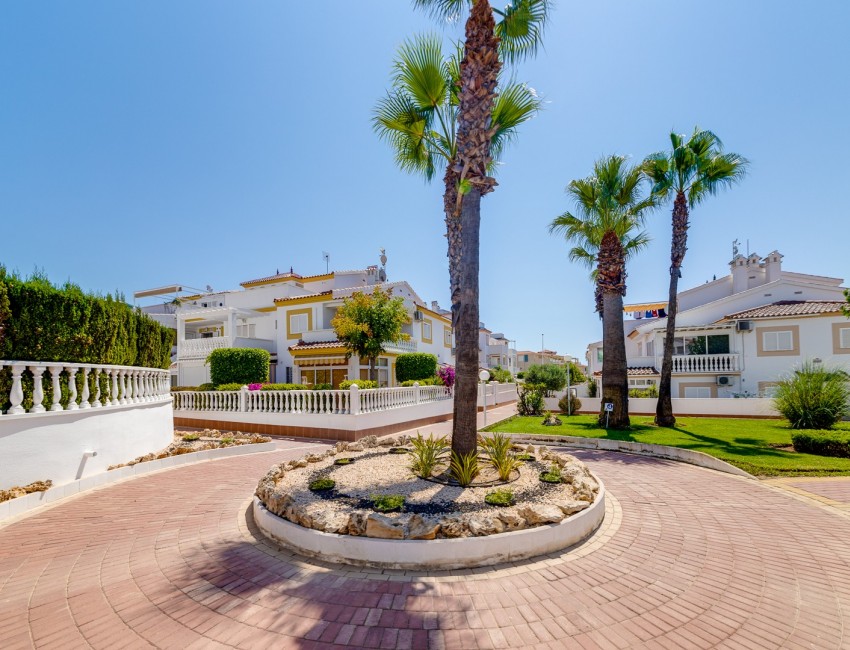Sale · Apartment / Flat · Orihuela Costa · La Zenia