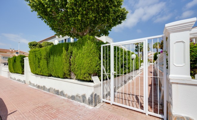 Sale · Apartment / Flat · Orihuela Costa · La Zenia
