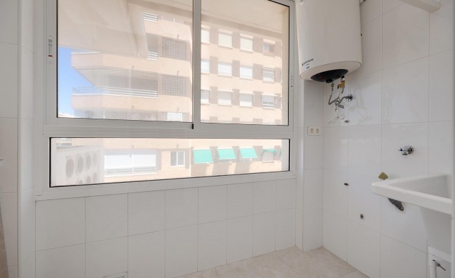 Revente · Appartement · Torrevieja · La Mata