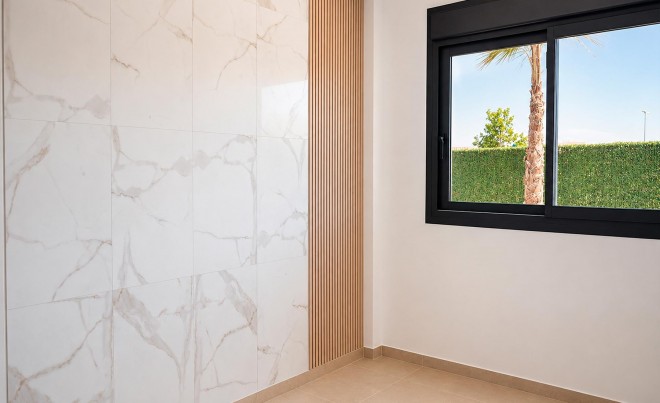 Nueva construcción  · Villa / Chalet · Los Montesinos · La Herrada