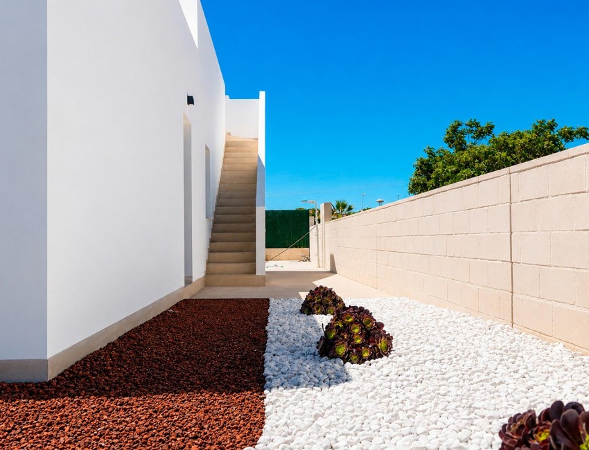 Nueva construcción  · Villa / Chalet · Los Montesinos · La Herrada