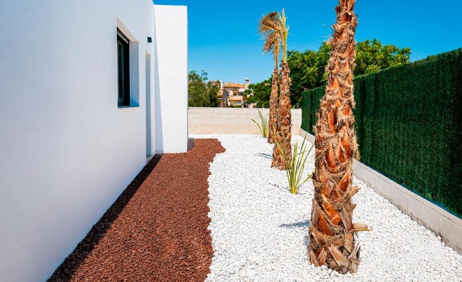 Nueva construcción  · Villa / Chalet · Los Montesinos · La Herrada