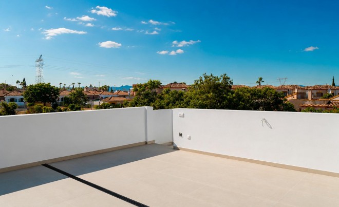 Nueva construcción  · Villa / Chalet · Los Montesinos · La Herrada