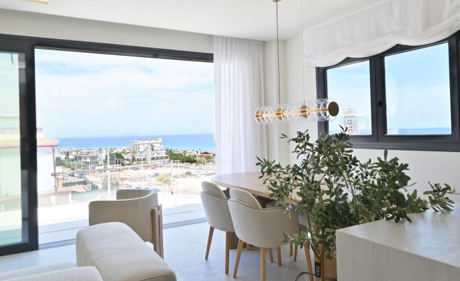 Nueva construcción  · Bungalow / Adosado / Semiadosado · Torrevieja · La Mata