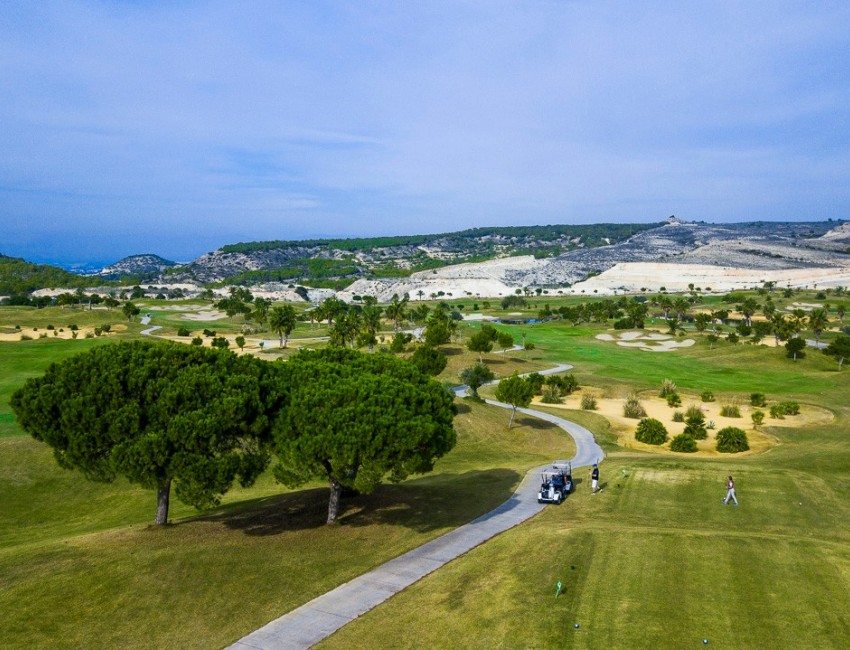 Nueva construcción  · Villa / Chalet · Los Montesinos · Vistabella Golf