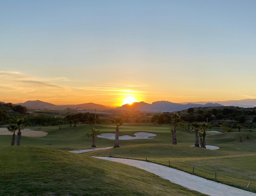 Nueva construcción  · Villa / Chalet · Los Montesinos · Vistabella Golf
