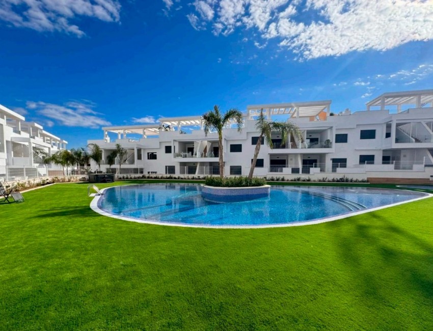 Nouvelle construction · Bungalow / Maison de Ville · Torrevieja · Lago Jardín II