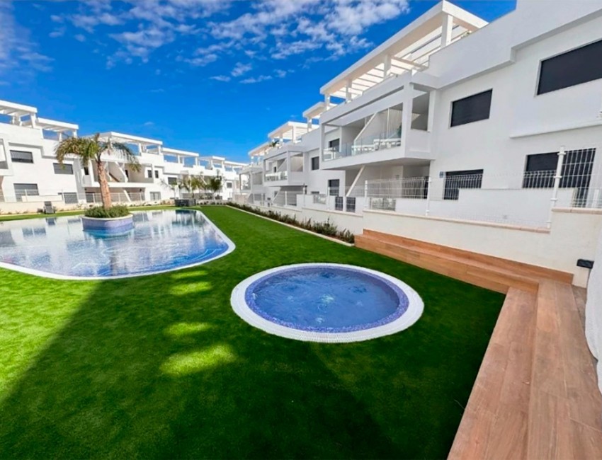 Nouvelle construction · Bungalow / Maison de Ville · Torrevieja · Lago Jardín II