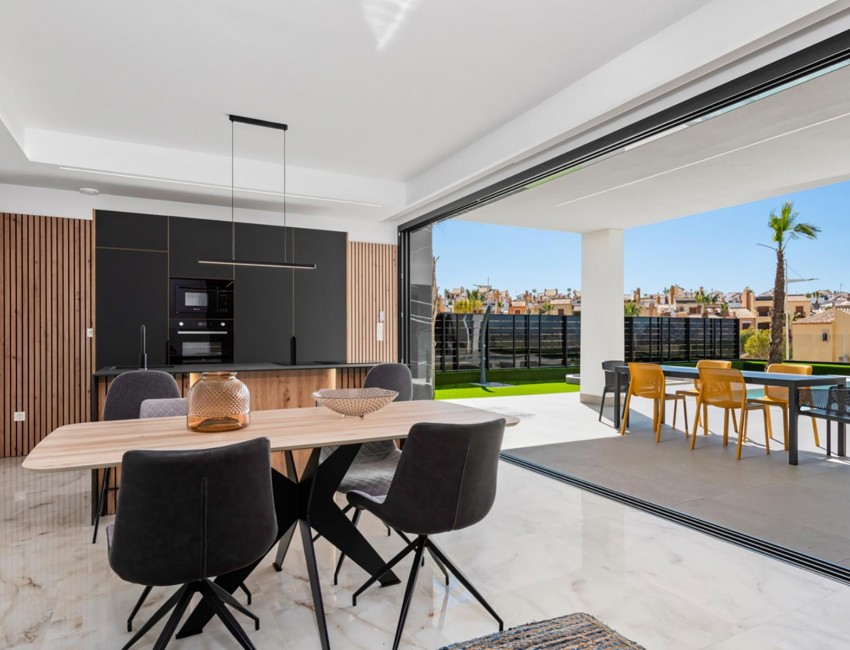 Nueva construcción  · Villa / Chalet · Algorfa · La Finca