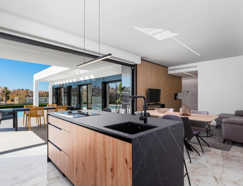 Nueva construcción  · Villa / Chalet · Algorfa · La Finca